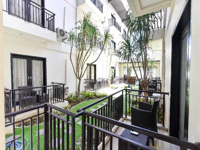 Reddoorz Plus Near Mall Bali Galeria 2 Denpasar Exterior foto