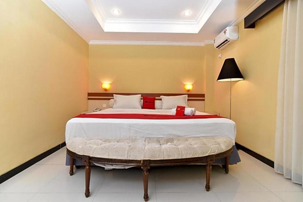 Reddoorz Plus Near Mall Bali Galeria 2 Hotel Dempassar Exterior foto