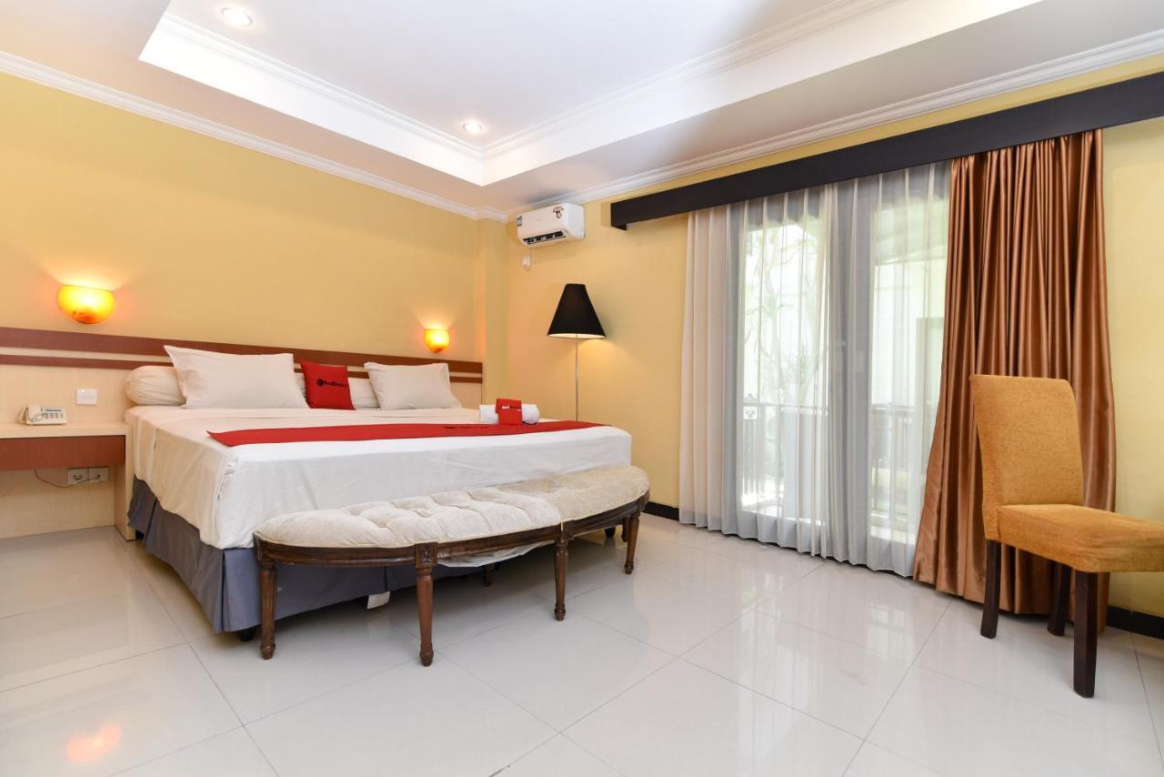 Reddoorz Plus Near Mall Bali Galeria 2 Hotel Dempassar Exterior foto