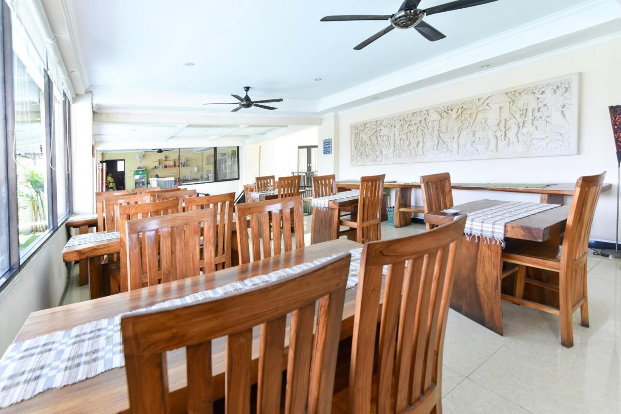 Reddoorz Plus Near Mall Bali Galeria 2 Denpasar Exterior foto