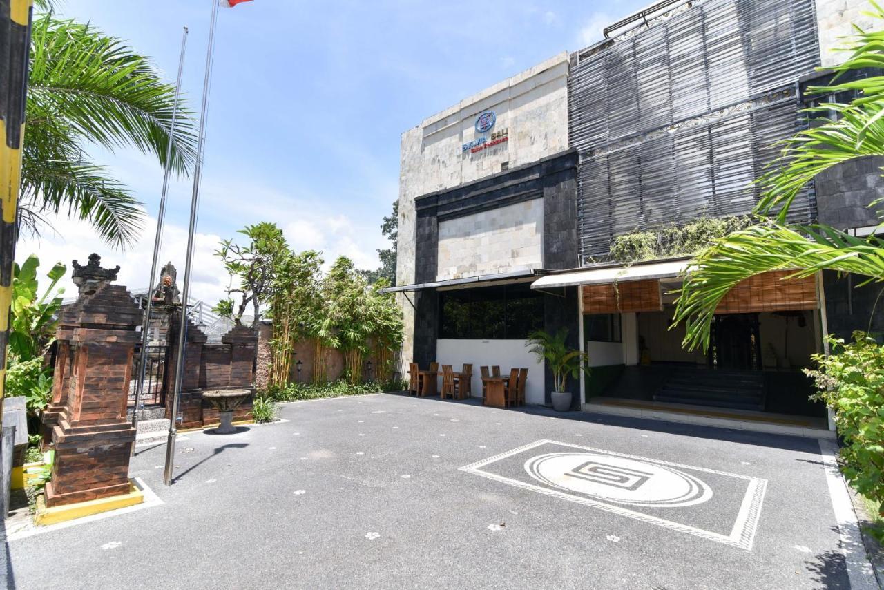 Reddoorz Plus Near Mall Bali Galeria 2 Hotel Dempassar Exterior foto