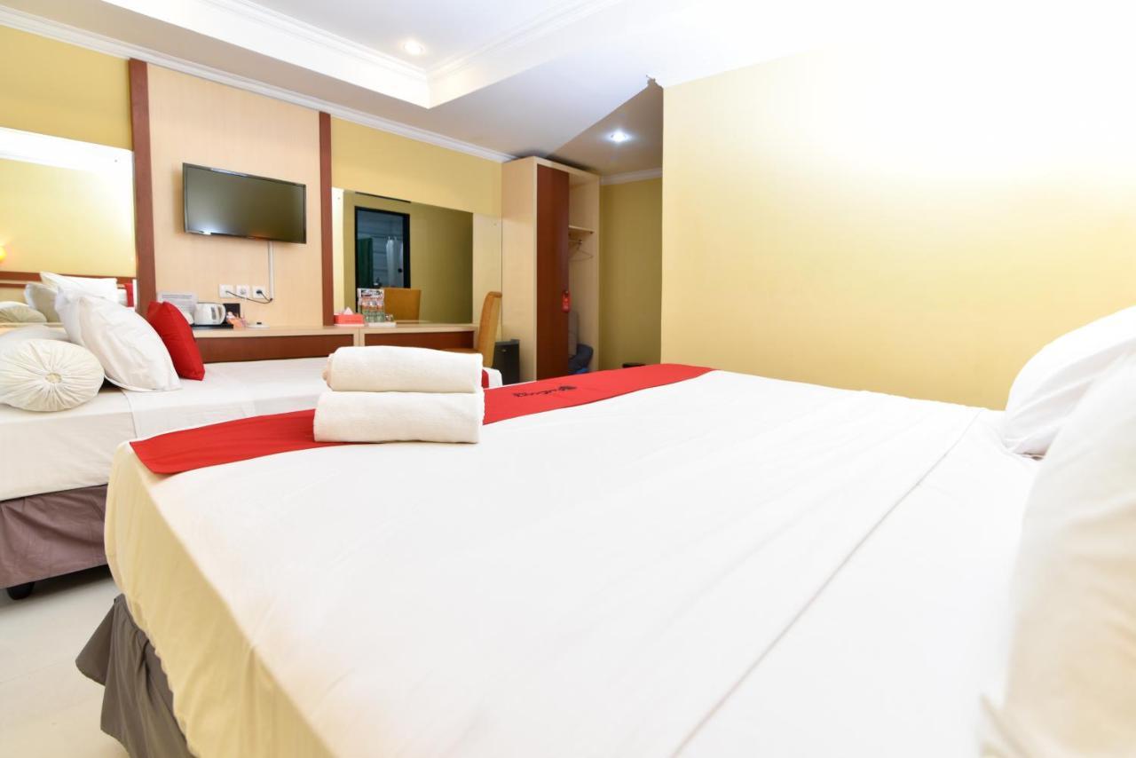 Reddoorz Plus Near Mall Bali Galeria 2 Hotel Dempassar Exterior foto