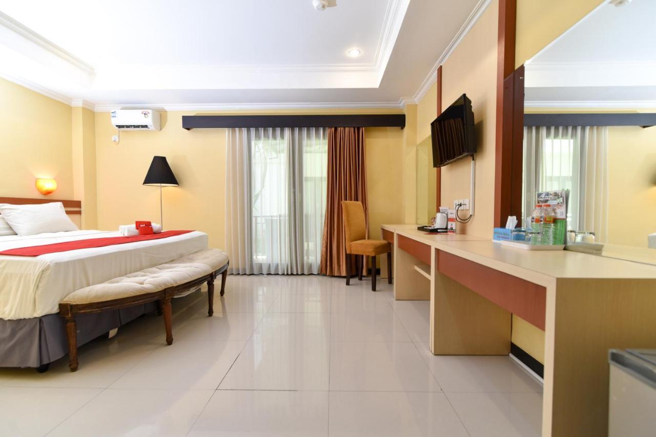 Reddoorz Plus Near Mall Bali Galeria 2 Hotel Dempassar Exterior foto